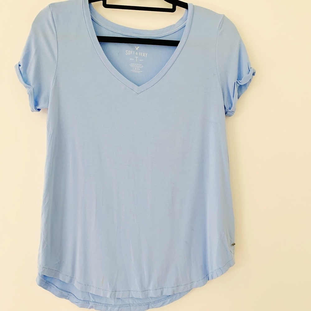 Basic Baby Blue V-Neck Tee